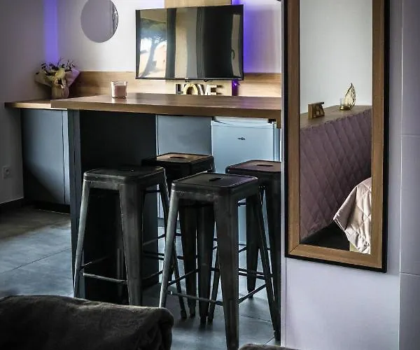 Cap D'agde Suit'appart T1 Pinède 26 M2 Balcon 10 M2 *